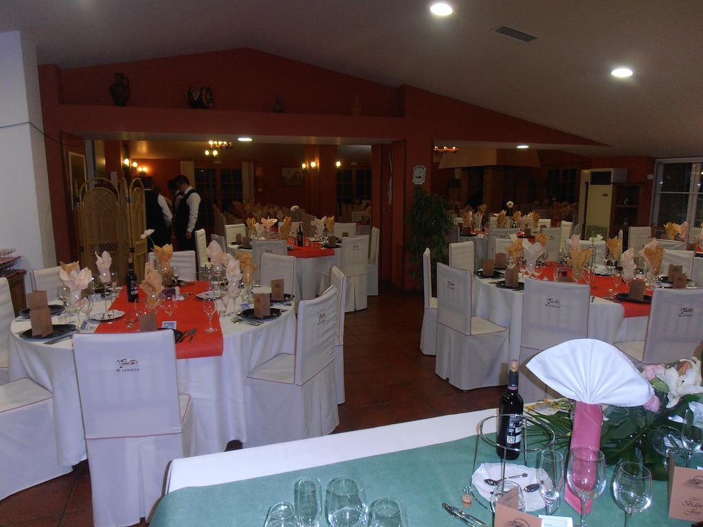 Hotel L'Ermita Casa Ripo Vall dʼAlba Esterno foto